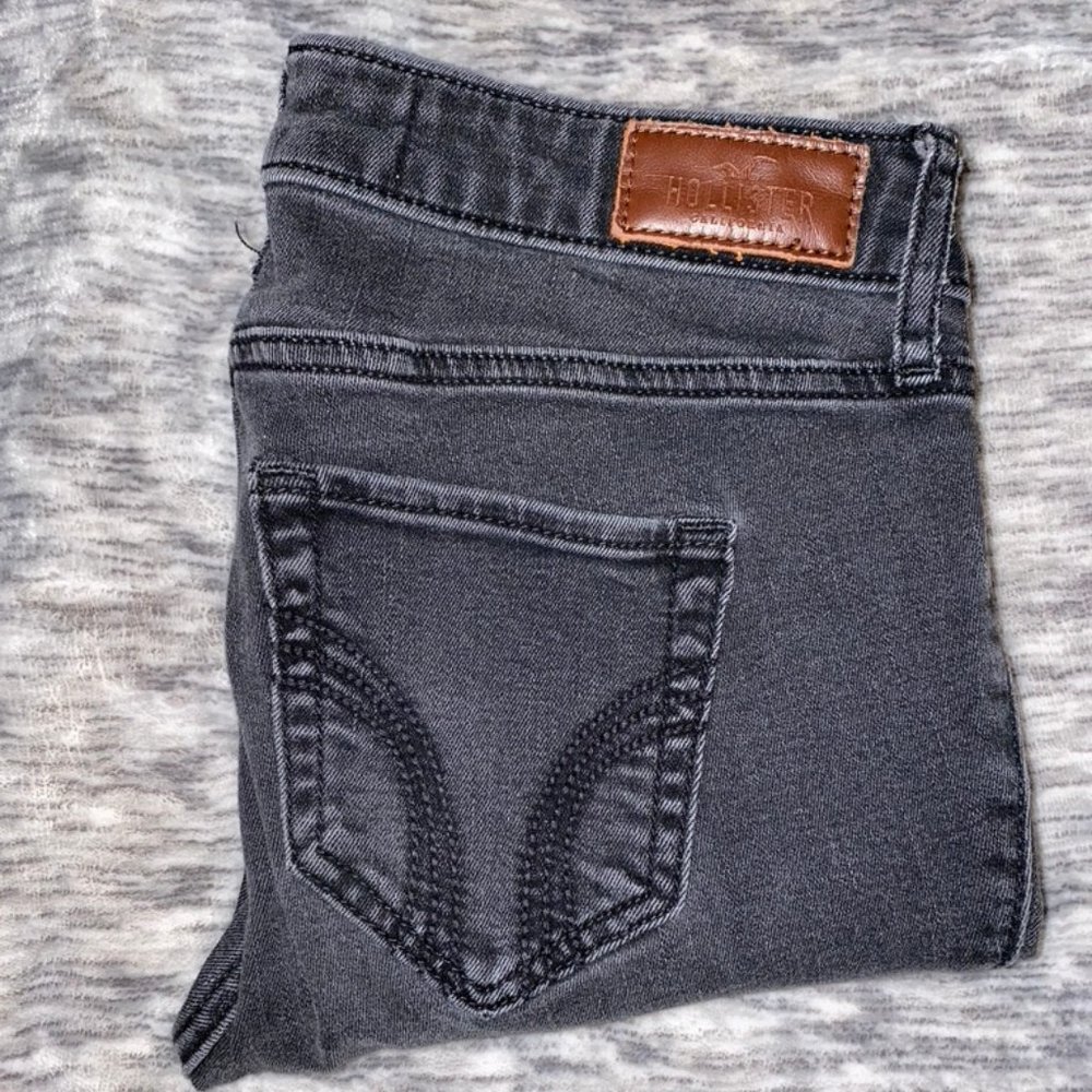 Black Hollister Super Skinny Jeans Size 25/Size 1